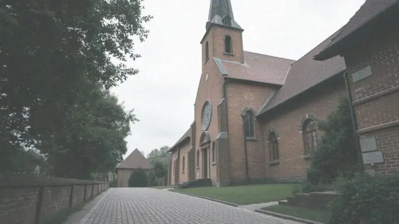 Czy agnostyk odwiedza kościół? Odkryj zaskakujące doświadczenia i opinie