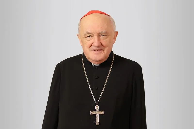 Sekrety kardynała Nycza: Ile tak naprawdę ma lat? Zaskakująca prawda o jego wieku