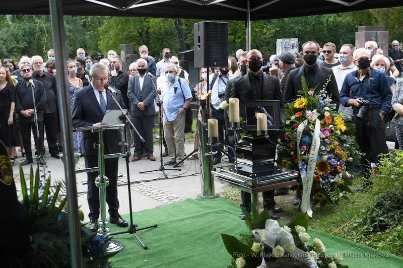 Czas trwania mszy pogrzebowej