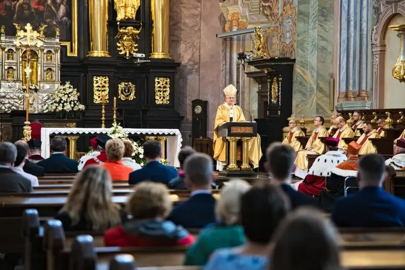 Godziny mszy świętej