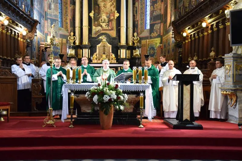 Msze święte w parafiach