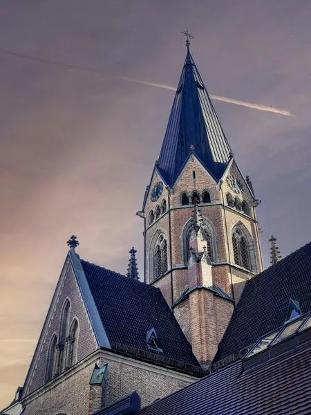 Pogańskie korzenie