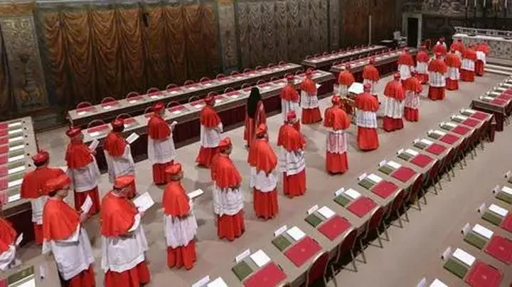 Rola i funkcje kardynałów